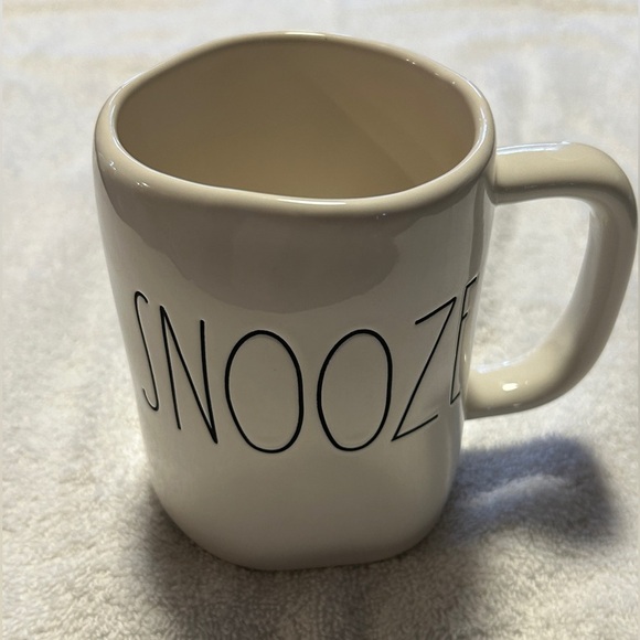 Rae Dunn White “SNOOZE” Mug - Picture 1 of 3